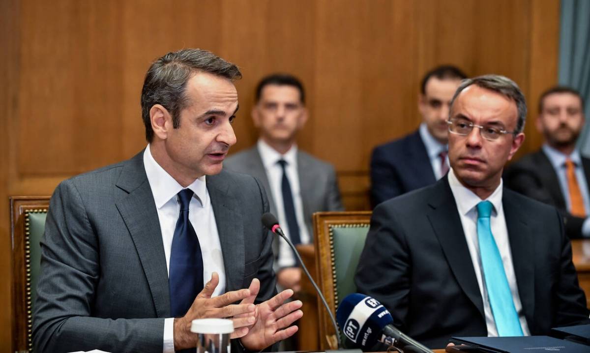 Μαξίμου: Στόχος η ισχυρή ανάπτυξη και η δημιουργία θέσεων εργασίας