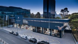Oι νέες υπερσύγχρονες εγκαταστάσεις της Peugeot AutoOne στο δαχτυλίδι
