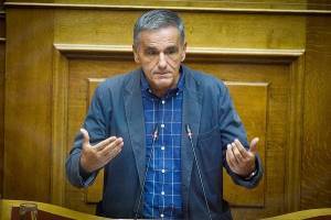 Τσακαλώτος: Κάπως αδύναμος στα θρησκευτικά ο Μητσοτάκης