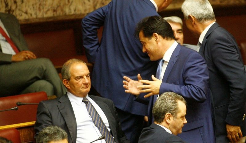 Γιατί συναντήθηκαν και τι συζήτησαν Καραμανλής-Άδωνις