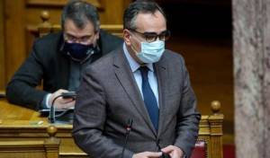 Κοντοζαμάνης: Δεν υπάρχουν εμβόλια με ελλιπή αδειοδότηση στην Ελλάδα