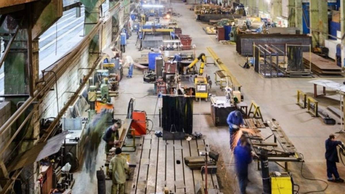 Βουτιά 20% στο δείκτη τιμών εισαγωγών στη βιομηχανία τον Μάρτιο