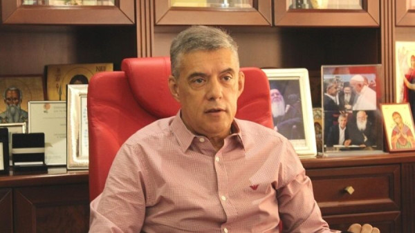 Αγοραστός: Λάβαμε λιγότερα από 100 εκατ.- Τα μεγάλα έργα άντεξαν