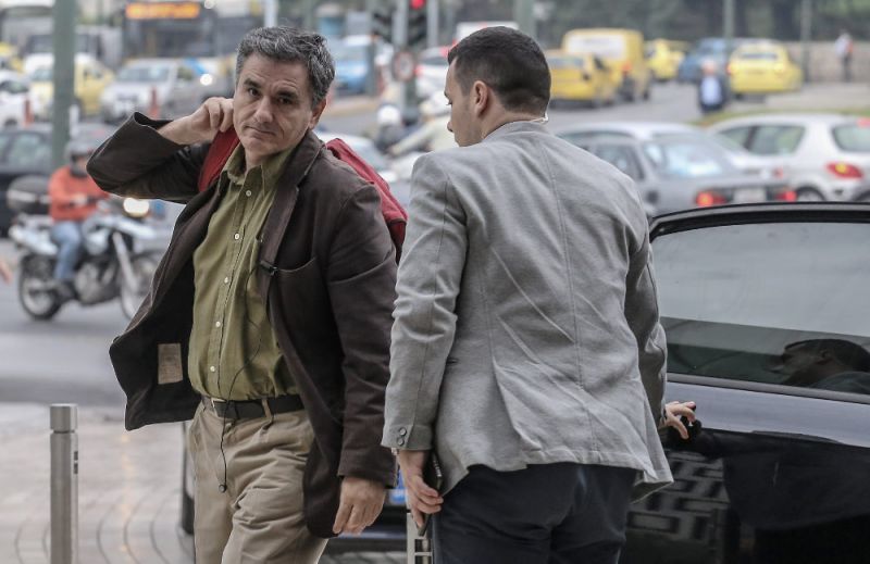 Αναβάλλεται για τις 21:00 το ραντεβού με τους θεσμούς