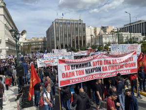Συλλαλητήριο για τα Τέμπη- Σύνταγμα: Δέκα προσαγωγές και δύο συλλήψεις