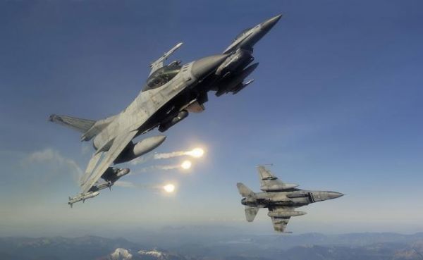 Συνεχείς παραβιάσεις από τέσσερα τούρκικα μαχητικά
