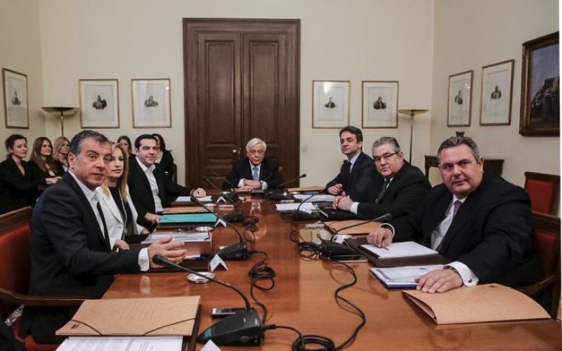 Συμβούλιο πολιτικών αρχηγών: Όχι, για την ώρα, από το Μαξίμου