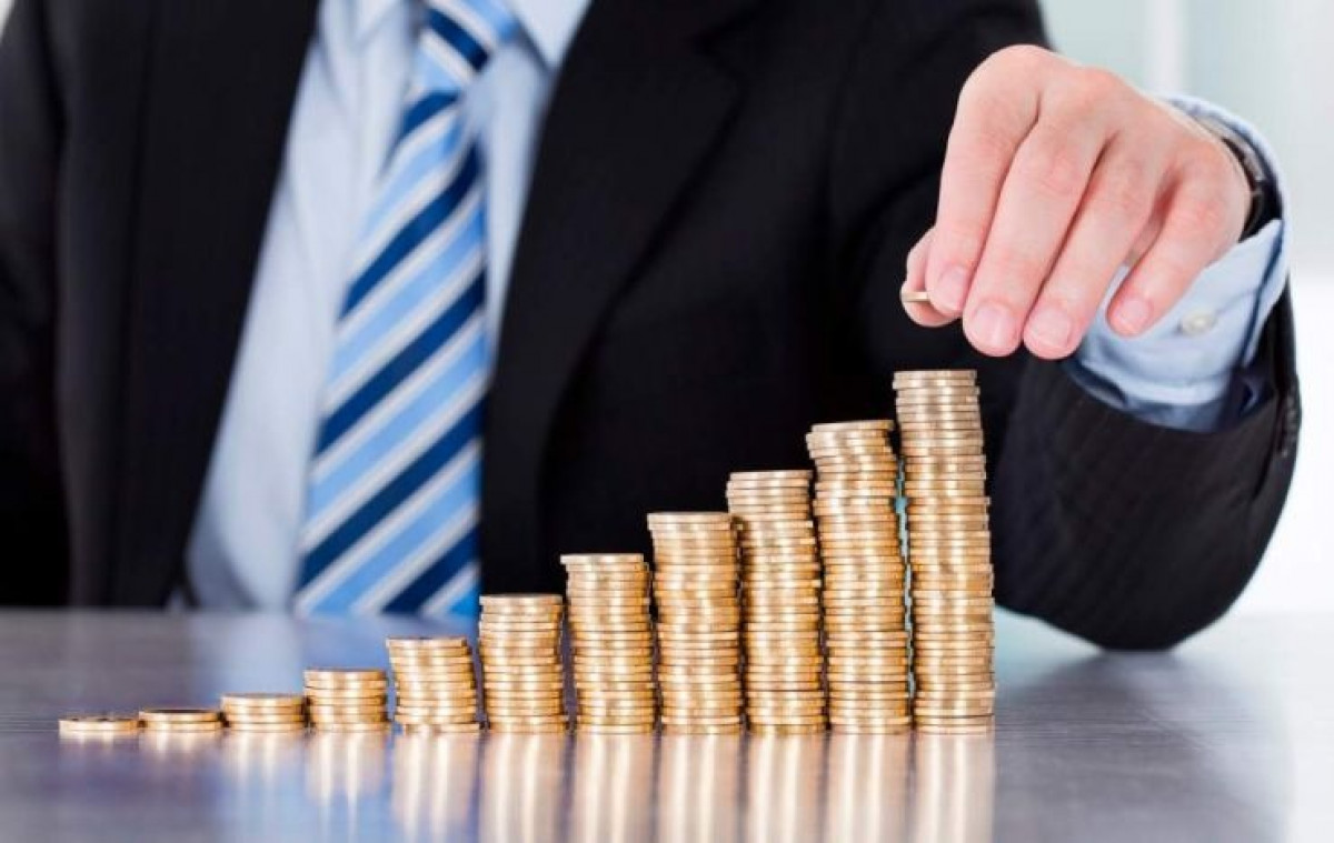 Ελλάδα 2.0: Δάνεια €2,5 δισ. σε μικρομεσαίες επιχειρήσεις μέσω InvestEU