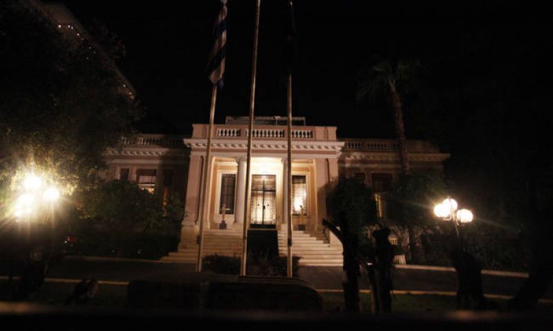 Σύσκεψη στο Μαξίμου υπό τον πρωθυπουργό για την υπόθεση Novartis