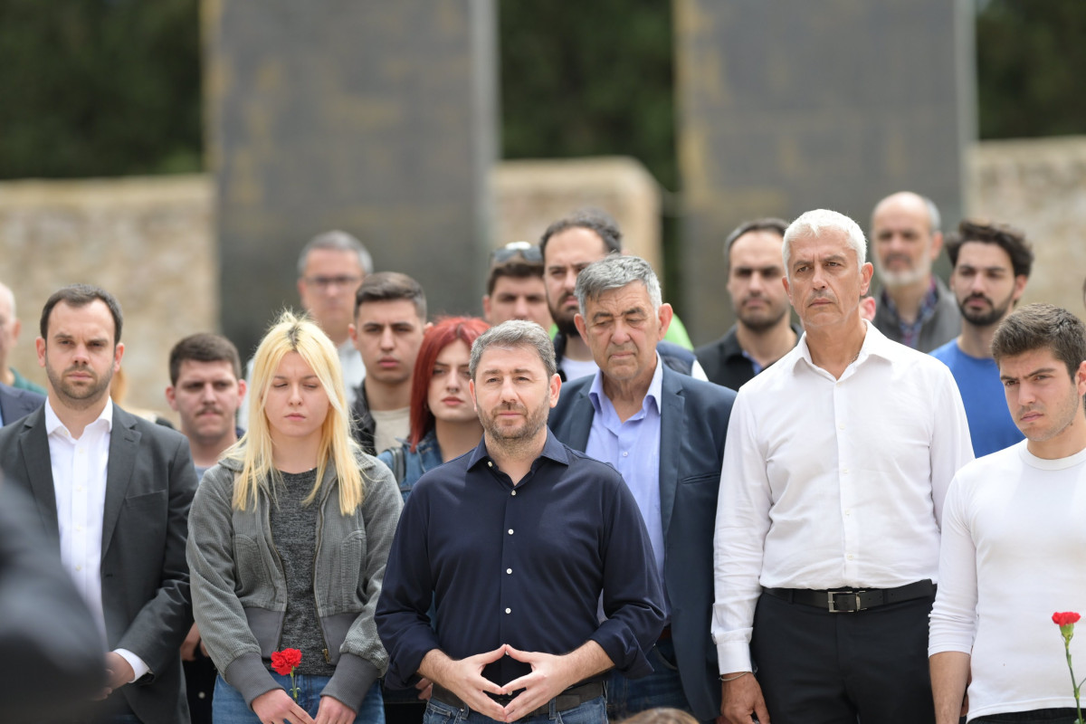 Πρωτομαγιά: Στο Σκοπευτήριο Καισαριανής ο Ανδρουλάκης-Το μήνυμά του