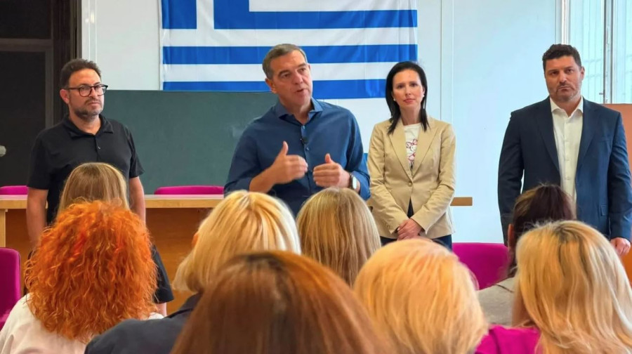 Τσίπρας: Αντεργατικό σχέδιο Μητσοτάκη για περικοπή του επιδόματος ανεργίας