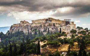 Moody’s: Πώς η κλιματική αλλαγή πιέζει οικονομία και τουρισμό