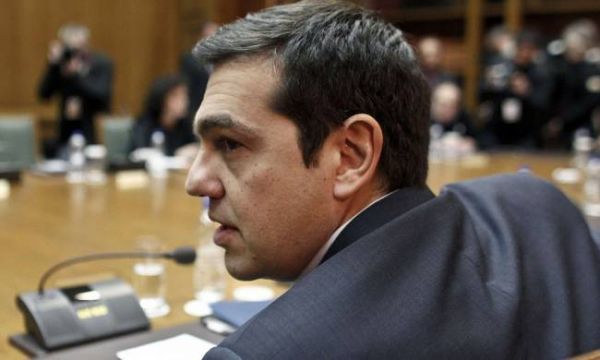 Με τραύμα από ψαροντούφεκο ο Τσίπρας στο υπουργικό