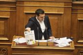 ΔΟΛ: Πώς σχολίασε τις αναφορές Τσίπρα και Μητσοτάκη