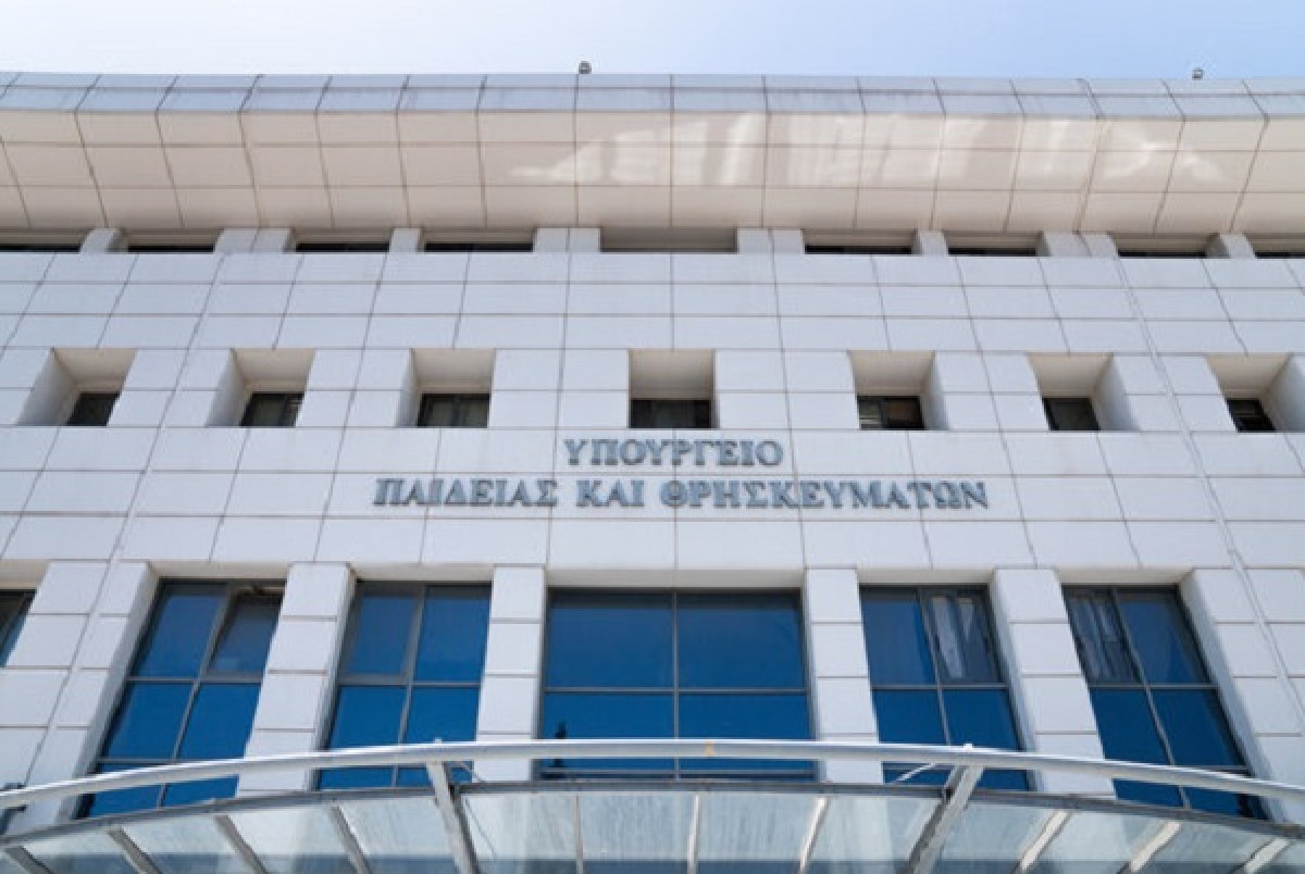 Υπ. Παιδείας: Τα σχολεία άνοιξαν με προσλήψεις 40.000 εκπαιδευτικών