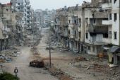O συριακός στρατός βομβάρδισε θέσεις των ανταρτών έξω από τη Δαμασκό