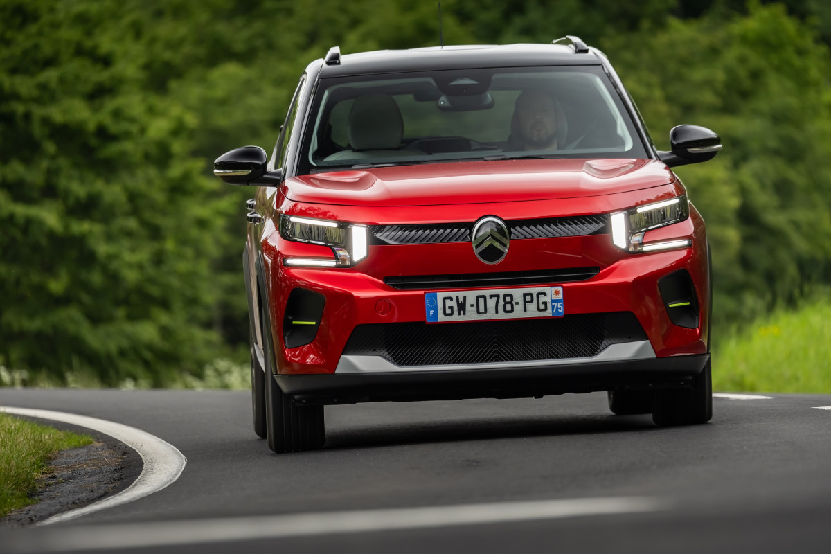 Το νέο Citroën C3 στην πρώτη θέση στις ταξινομήσεις επιβατικών αυτοκινήτων στην ελληνική αγορά για τον Μάρτιο 2025