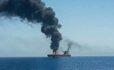 Πετρελαιοφόρο χτυπήθηκε στα ανοικτά του Ομάν- Κατηγορίες Ισραήλ στο Ιράν
