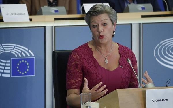 Κομισιόν: Δεν γνωρίζει αν εφαρμόζεται το «Λογισμικό Αναγνώρισης Προσώπου»!