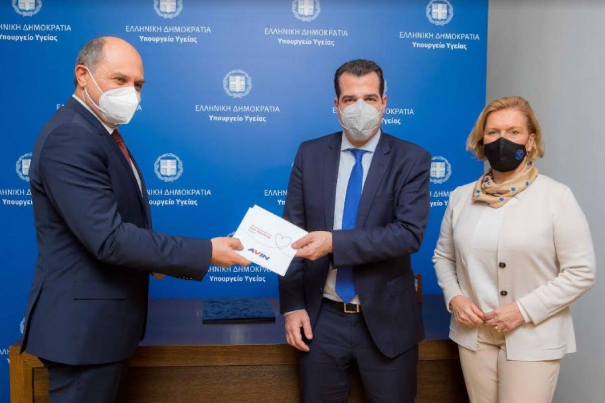 AVIN: Στηρίζει ξανά έμπρακτα ιατρούς και νοσηλευτές των ΜΕΘ COVID-19