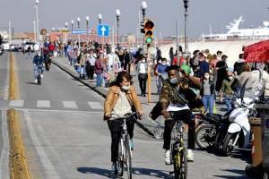 Ιταλία: 30.000 κρούσματα σε 183.000 τεστ σε 24 ώρες