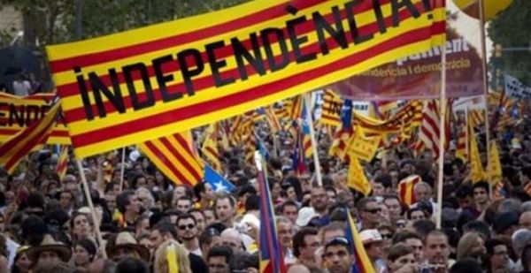 Καταλονία: Άκυρο και αντισυνταγματικό κρίθηκε το ψήφισμα ανεξαρτησίας