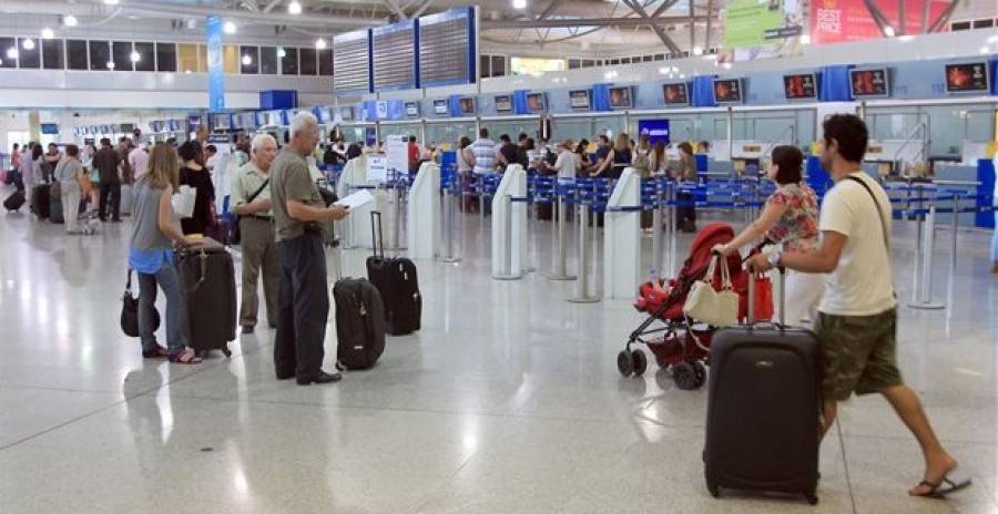 Εύκολα θα μπαίνουν οι εμβολιασμένοι Βρετανοί στην Ελλάδα
