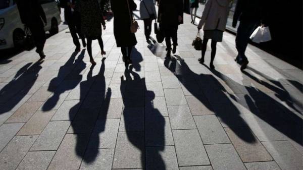 Στο 30% ο κίνδυνος φτώχειας στην Ελλάδα-Το ατομικό διαθέσιμο εισόδημα