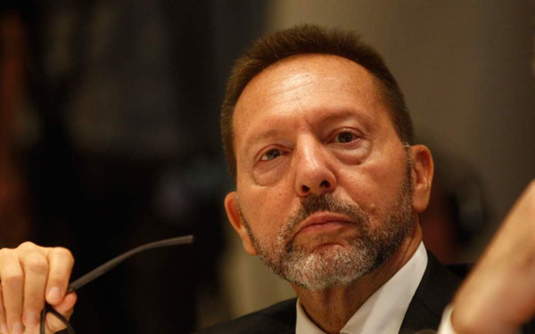 Στουρνάρας: Η ΕΚΤ σε επιφυλακή – Χρειάζονται προσεκτικά βήματα στα επιτόκια