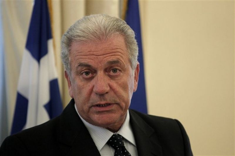 Αρνείται οποιαδήποτε εμπλοκή με Novartis ο Αβραμόπουλος