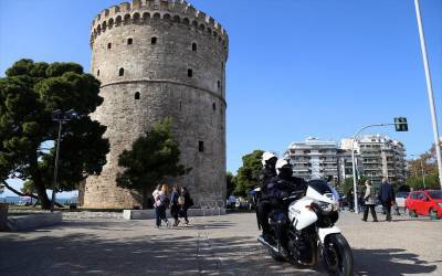 Προς αυστηρό lockdown Αχαΐα, Ρέθυμνο, Εύβοια-Τα σενάρια για Θεσσαλονίκη