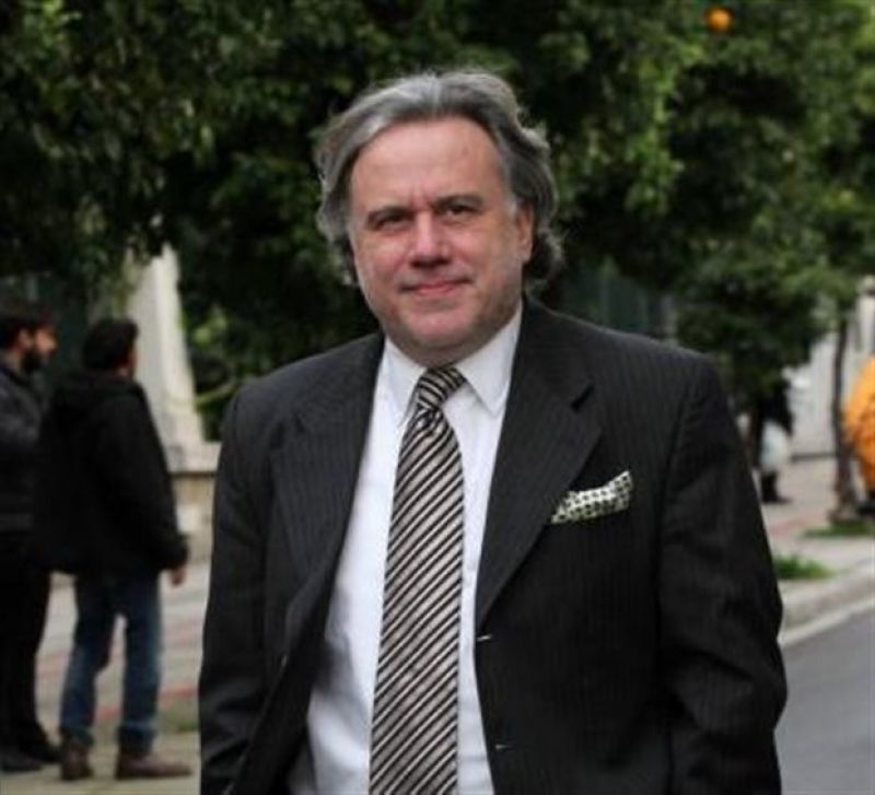 Κατρούγκαλος: Στα 33 εκατ. ευρώ το κόστος για την επαναφορά των απολυμένων