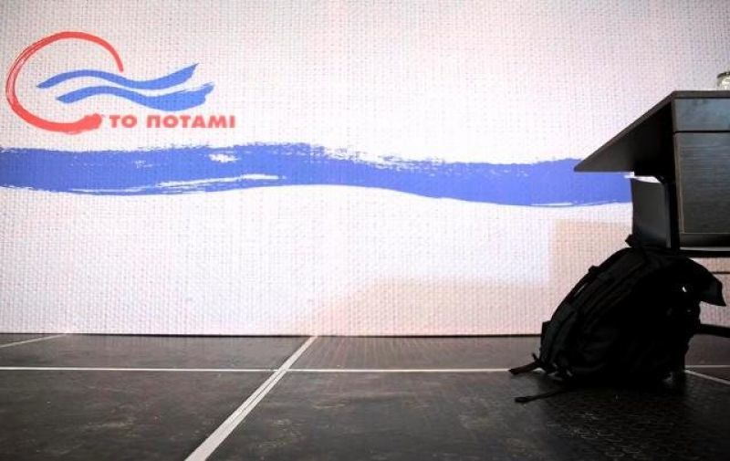 Η αποχή από τις κάλπες, ο σεξισμός &amp; η υποκρισία για την "πρώτη φορά" των "κοριτσιών" του Σταύρου