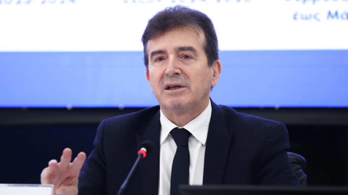 Χρυσοχοΐδης: Στο Ηράκλειο Κρήτης - Έρχεται σχέδιο δράσης κατά της οπλοκατοχής