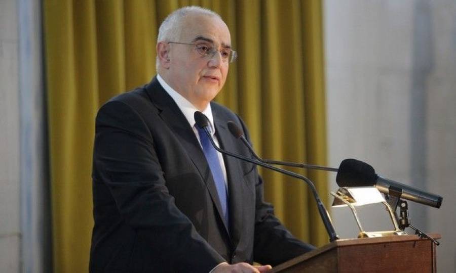 Παρέμβαση Καραμούζη για την... επόμενη μέρα- Ποιος ο χειρότερος κίνδυνος