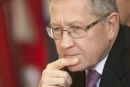 K. Regling για Ελλάδα: Η προσαρμογή βραχυπρόθεσμα εμποδίζει αλλά ενισχύει μακροπρόθεσμα