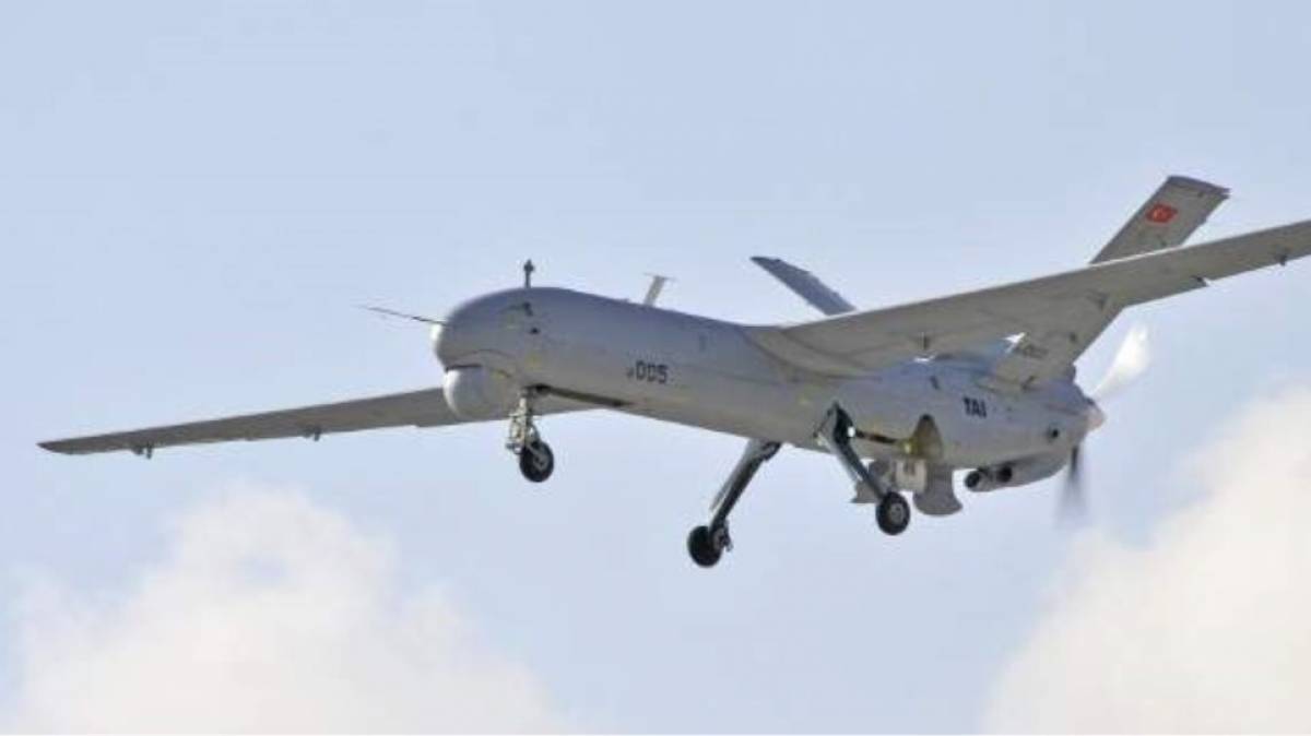 Τουρκικό drone πάνω από τη Ρω