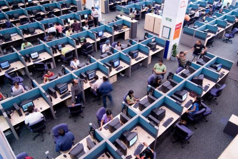 Βρετανία: Στο 54,5 ενισχύθηκε ο PMI υπηρεσιών τον Οκτώβριο