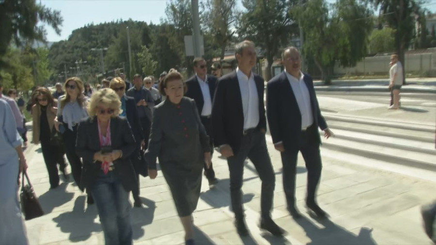 Εγκαινιάστηκε η Βασιλίσσης Όλγας: Ένα πολυδιαφημισμένο έργο που νυν και πρώην το «διεκδικούν»