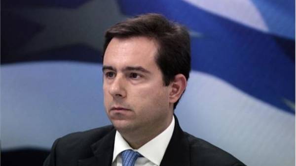 Μεταναστευτικό: Περιορισμός ροών- επιπτώσεων στις τοπικές κοινωνίες οι στόχοι Μηταράκη