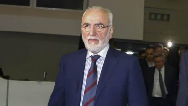 Ο Ιβάν Σαββίδης θέλει να αγοράσει το νησί των Beatles