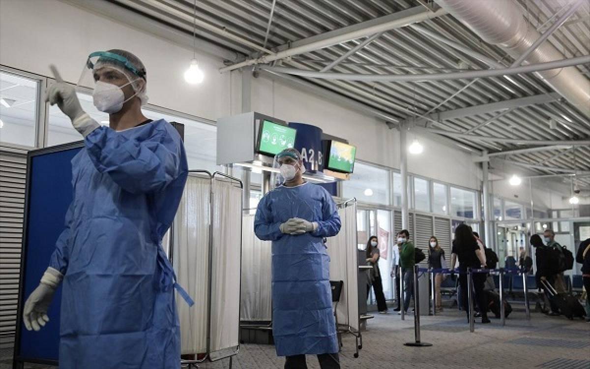 Κορονοϊός-Ελλάδα: 77 θάνατοι και 15.305 νέα κρούσματα-Στους 463 οι διασωληνωμένοι