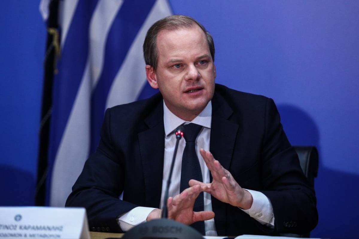 Διπλώματα οδήγησης: Κάμερες μέσα στο όχημα και άδεια στους 17άρηδες