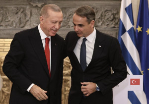 Ατρόμητοι οι ξενοδόχοι μας - Αποκλείουν θερμό επεισόδιο παρά τις πολεμικές ιαχές της κυβέρνησης