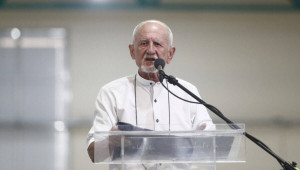 Λυμπερόπουλος κατά Κυρανάκη στη Βουλή: Κάνετε deal με UBER και BOLT