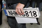 Επιστρέφονται από σήμερα πινακίδες και άδειες οδήγησης και κυκλοφορίας