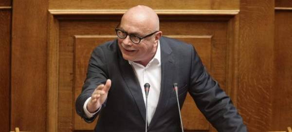 Τελικά τι είναι ο Καμμένος; «Γαλοπούλα» ή «αρνί»;