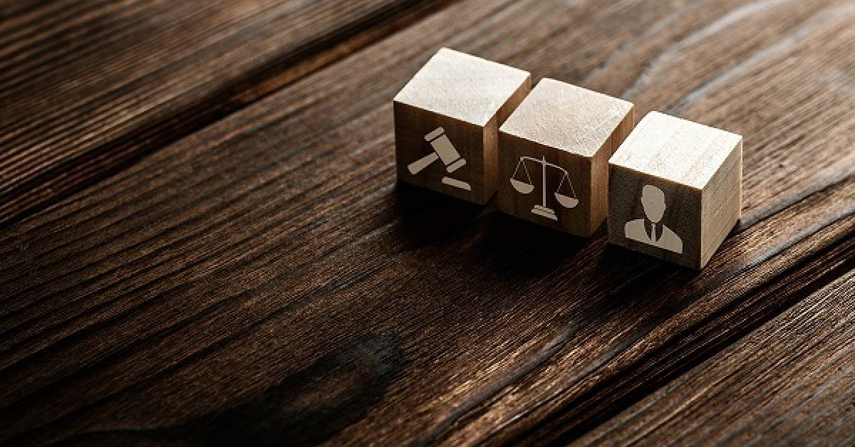 Νέα ΠΝΠ: Παρατάσεις για κορονοχρέη, μεταβιβάσεις ακινήτων και φόρο αναδρομικών