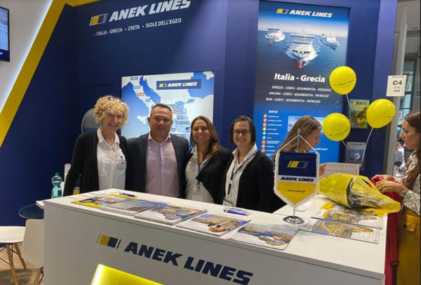 ANEK LINES: Δυναμικό «παρών» στη διεθνή τουριστική έκθεση του Ρίμινι