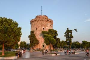 Θεσσαλονίκη: Μείωση 30% στα ενεργά κρούσματα